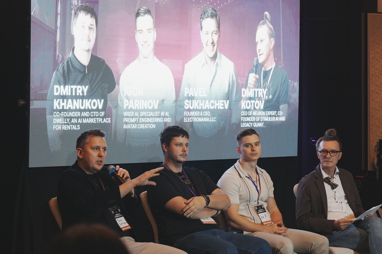 Ihor Parinov participating in the expert panel at American Business Expo