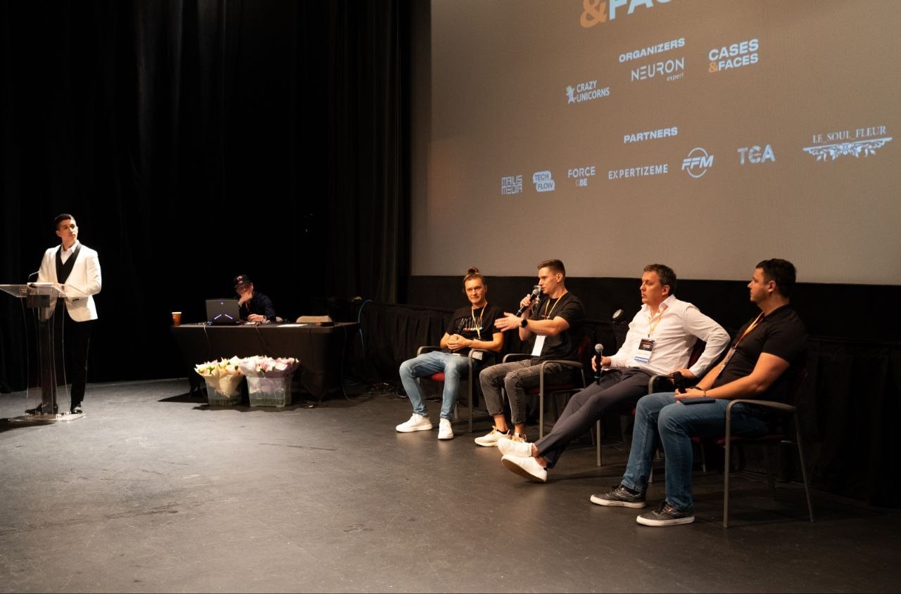 Cases and Faces event moment during Ihor Parinov's presentation